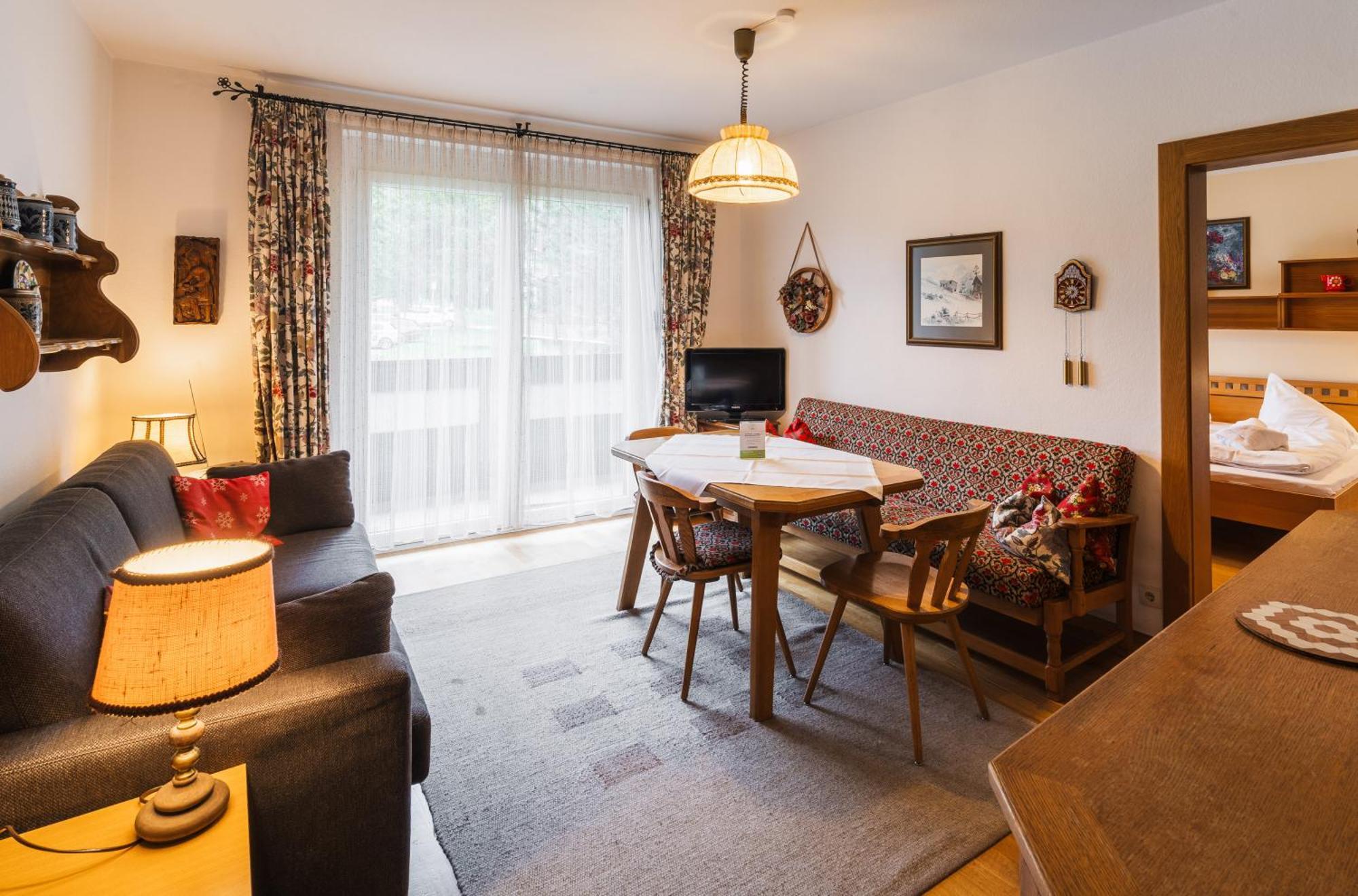 Appartementanlage Thermenblick Ski In & Ski Out باد كلينكيرشهايم المظهر الخارجي الصورة
