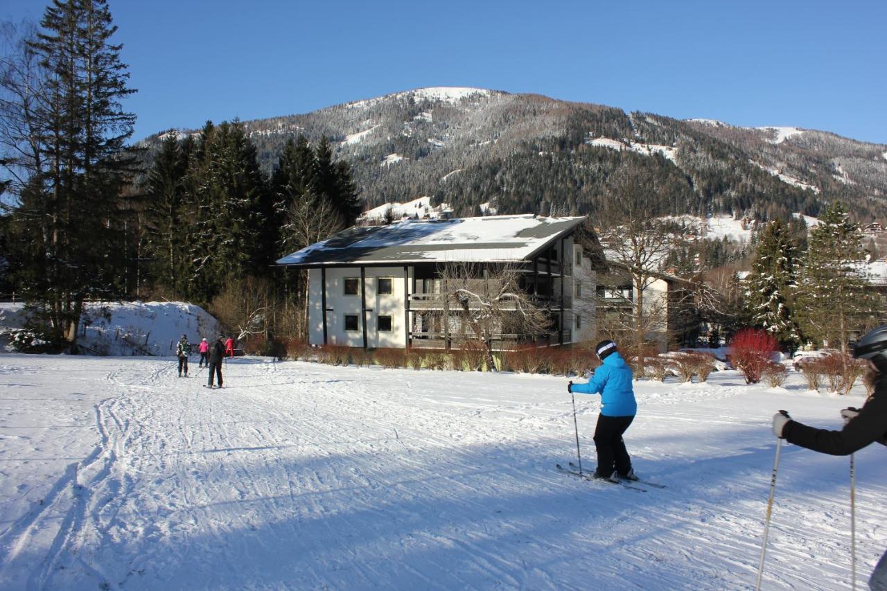 Appartementanlage Thermenblick Ski In & Ski Out باد كلينكيرشهايم المظهر الخارجي الصورة