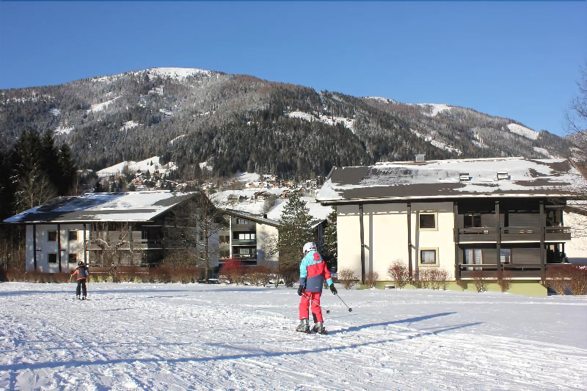 Appartementanlage Thermenblick Ski In & Ski Out باد كلينكيرشهايم المظهر الخارجي الصورة