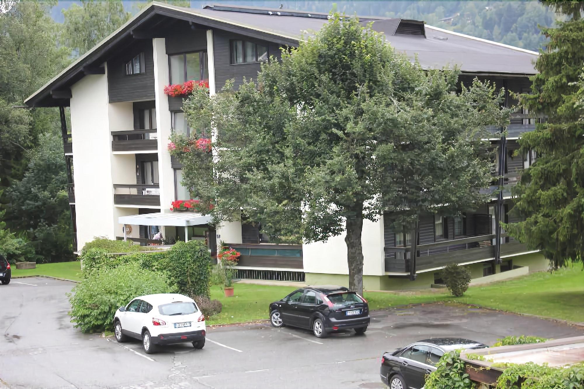 Appartementanlage Thermenblick Ski In & Ski Out باد كلينكيرشهايم المظهر الخارجي الصورة